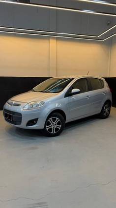 FIAT PALIO 1.4 MPI ATTRACTIVE 8V FLEX 4P MANUAL FIAT PALIO 1.4 MPI ATTRACTIVE 8V FLEX 4P MANUAL